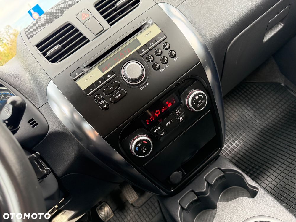 Suzuki SX4 - 21