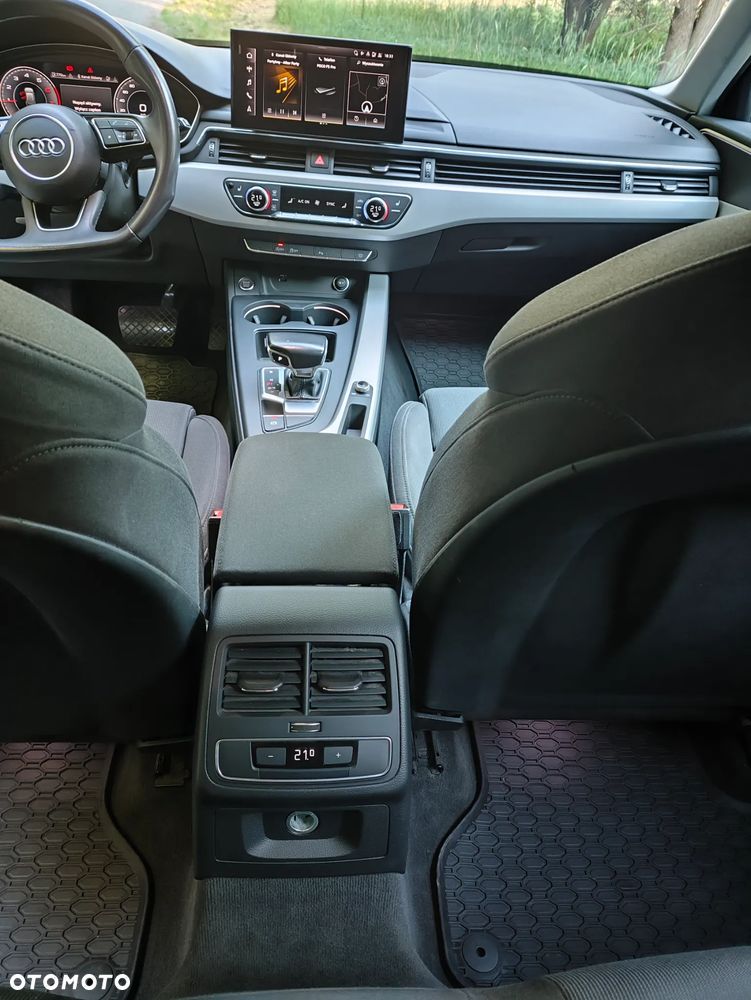 Audi A4 Avant 35 TFSI mHEV S Line S tronic - 20