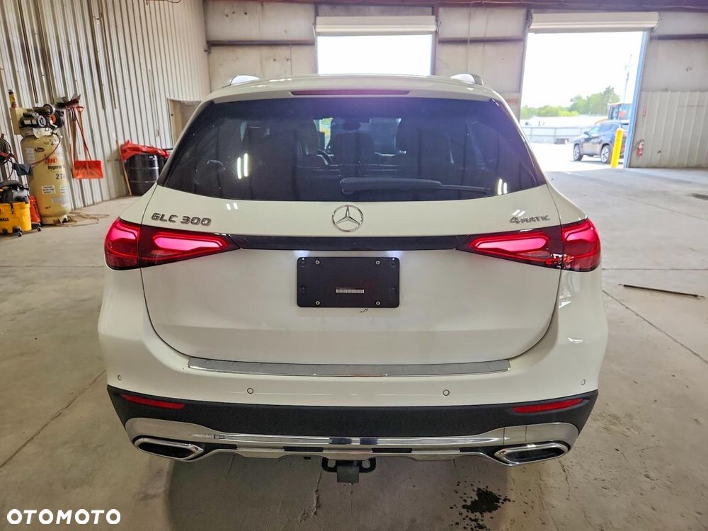 Mercedes-Benz GLC 300 4-Matic - 6