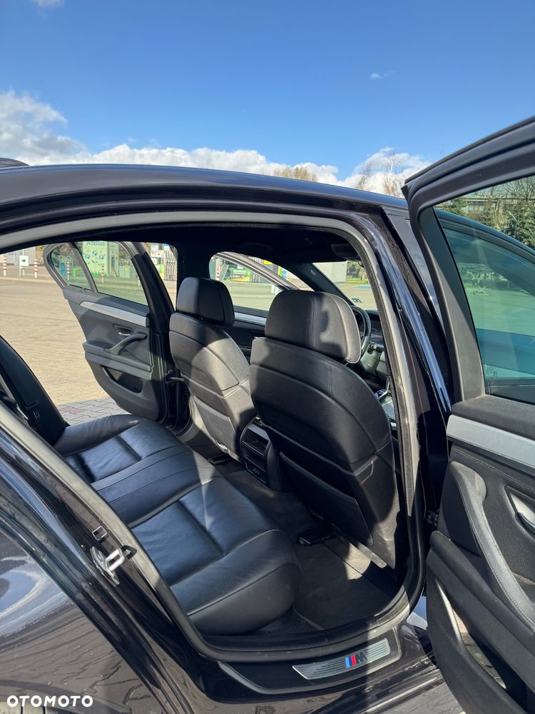 BMW Seria 5 535d - 24
