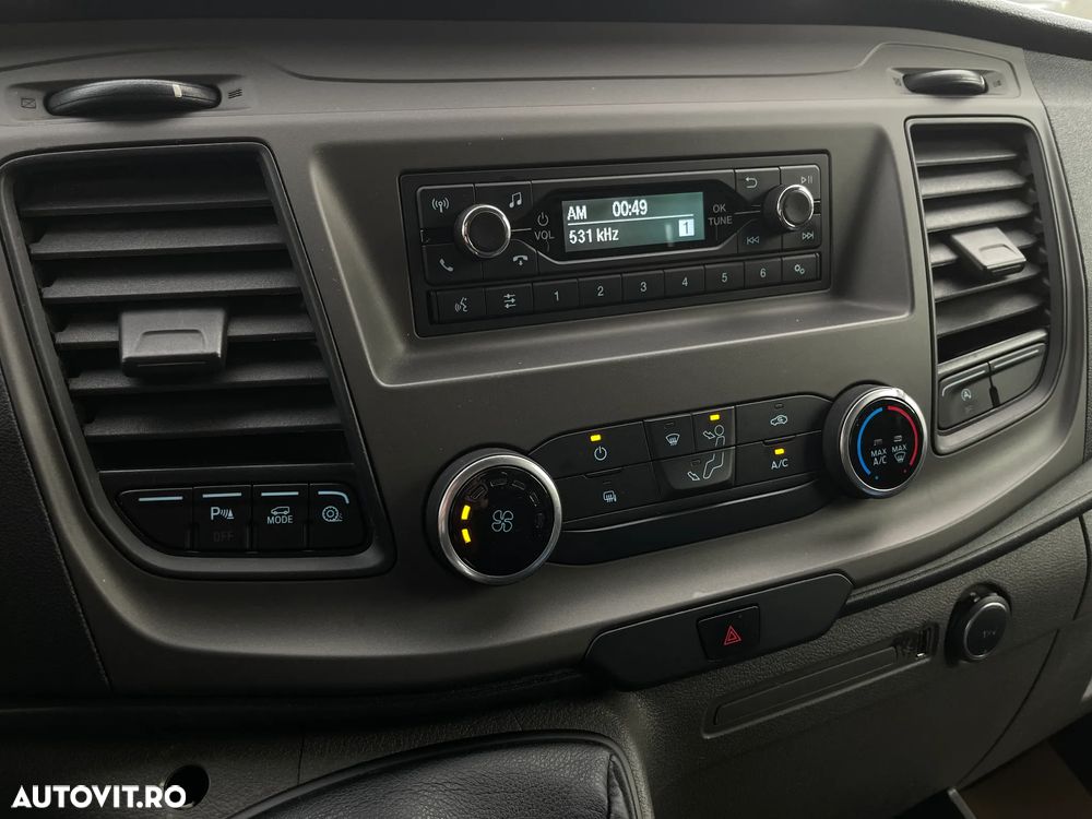 Ford Transit - 13