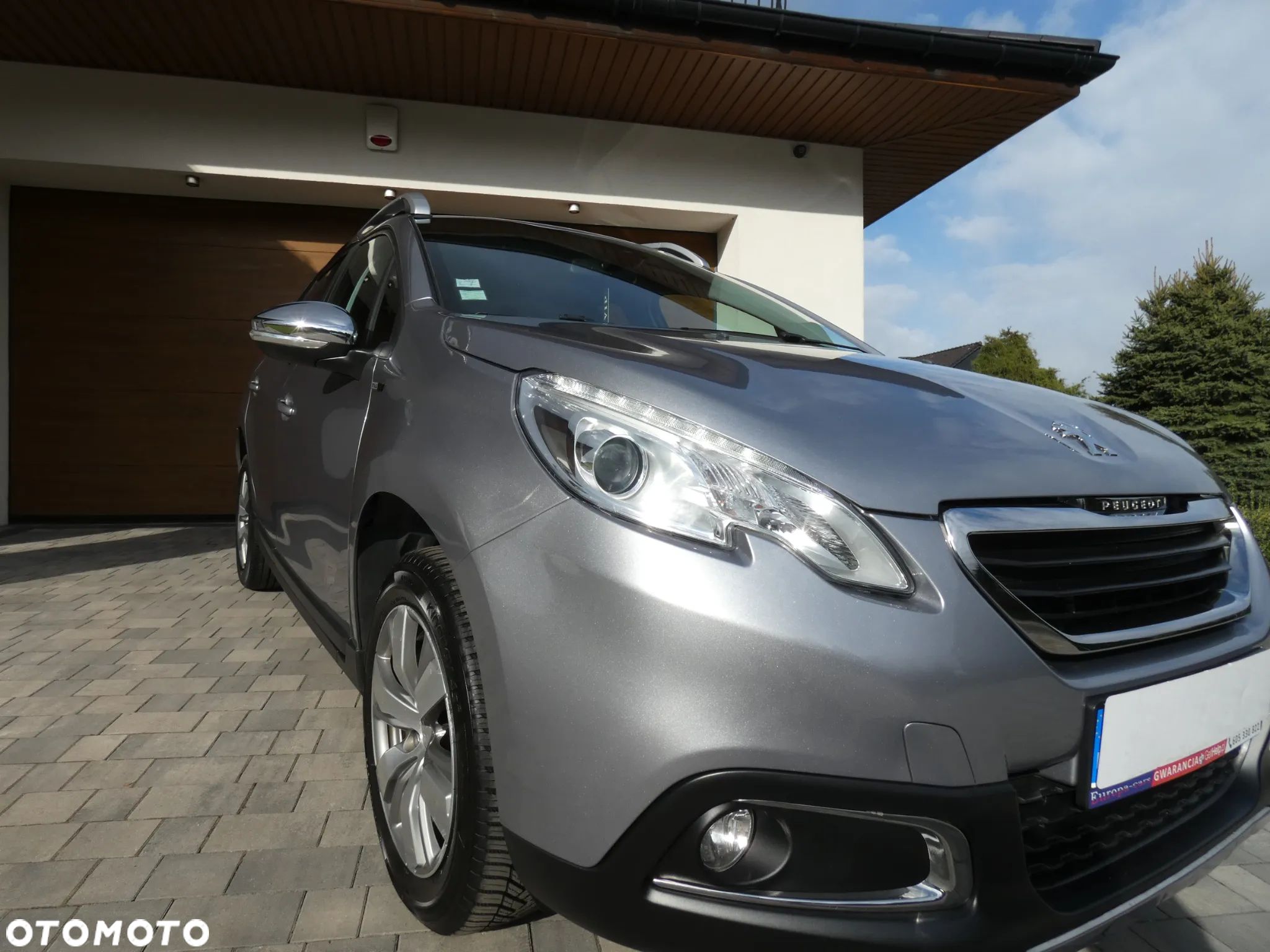 Peugeot 2008 - 1