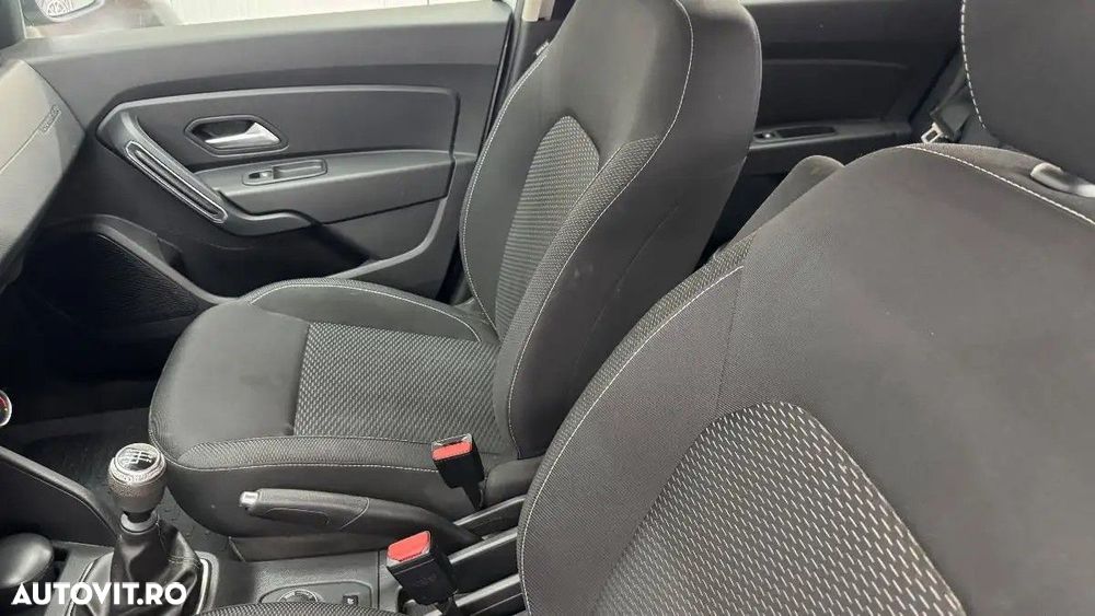 Dacia Duster 1.5 Blue dCi 4WD Comfort - 27