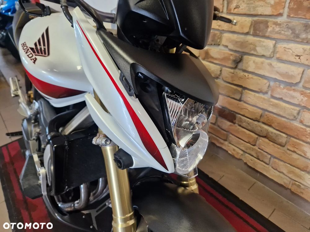 Honda Hornet - 31