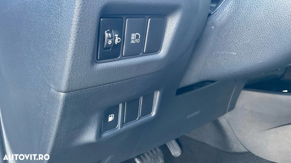 Toyota C-HR 1.8 HSD 4x2 CVT C-ult - 34