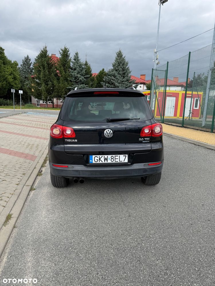 Volkswagen Tiguan 2.0 TDI DPF BlueMotion Technology Sport & Style - 8
