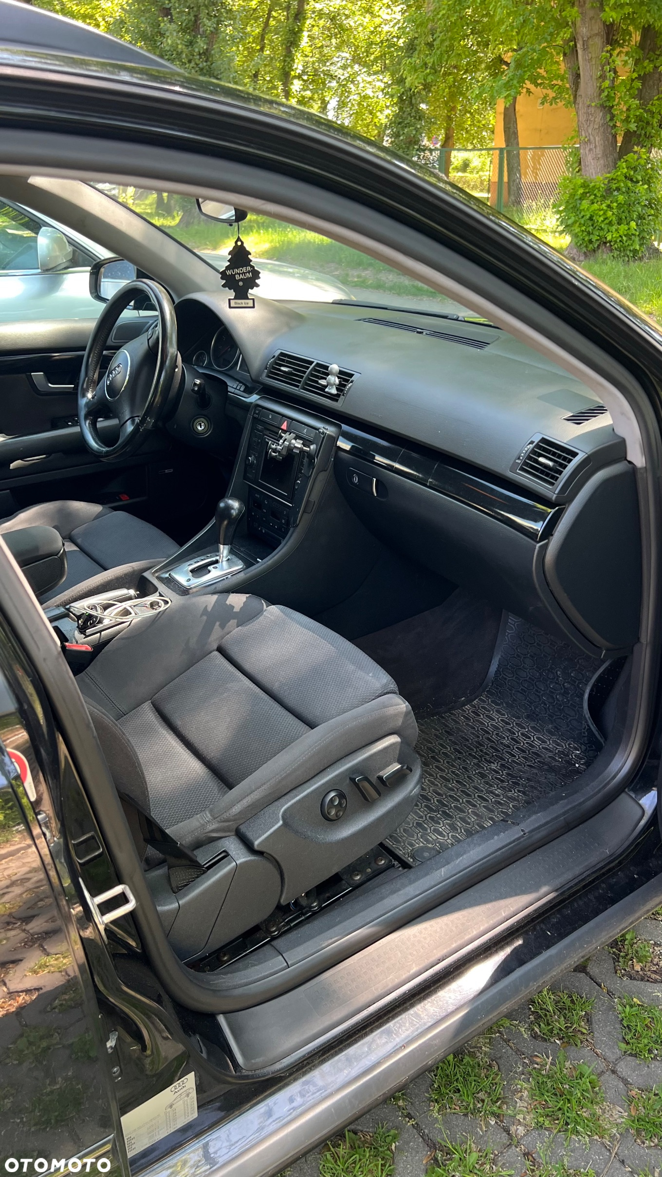 Audi A4 1.8T Multitronic - 12