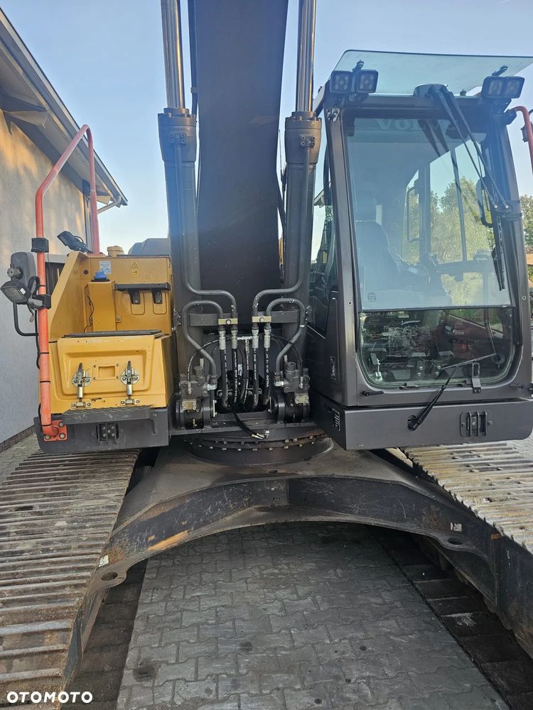 Volvo EC220EL - 18