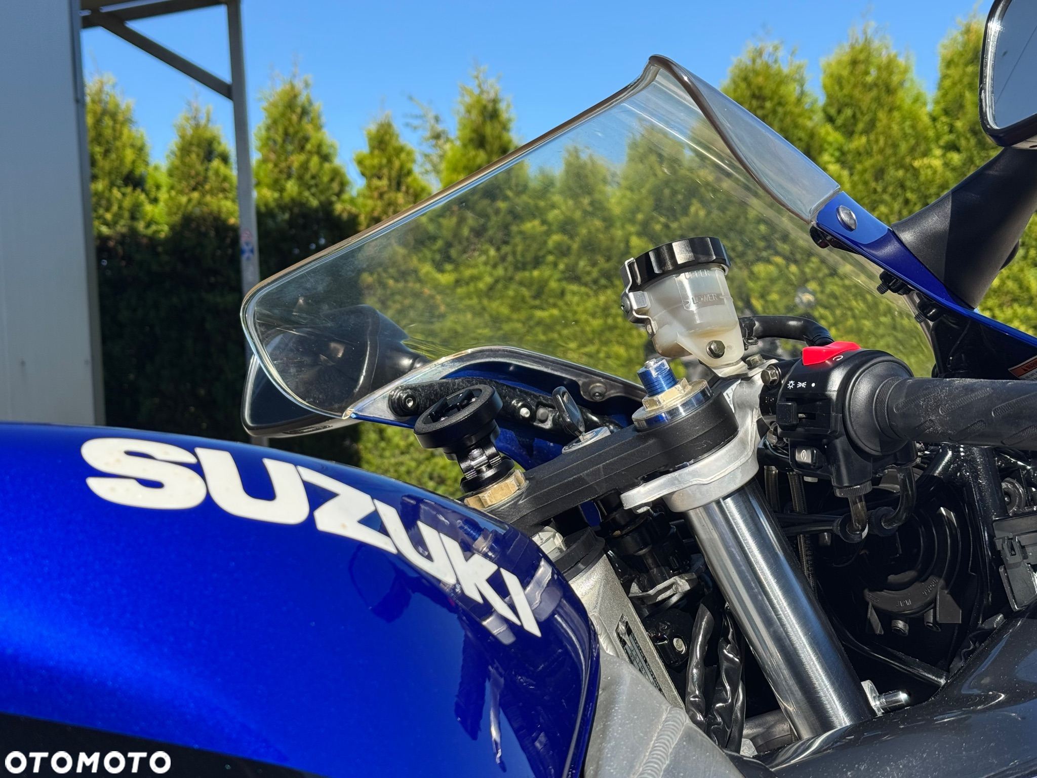 Suzuki GSX-R - 16