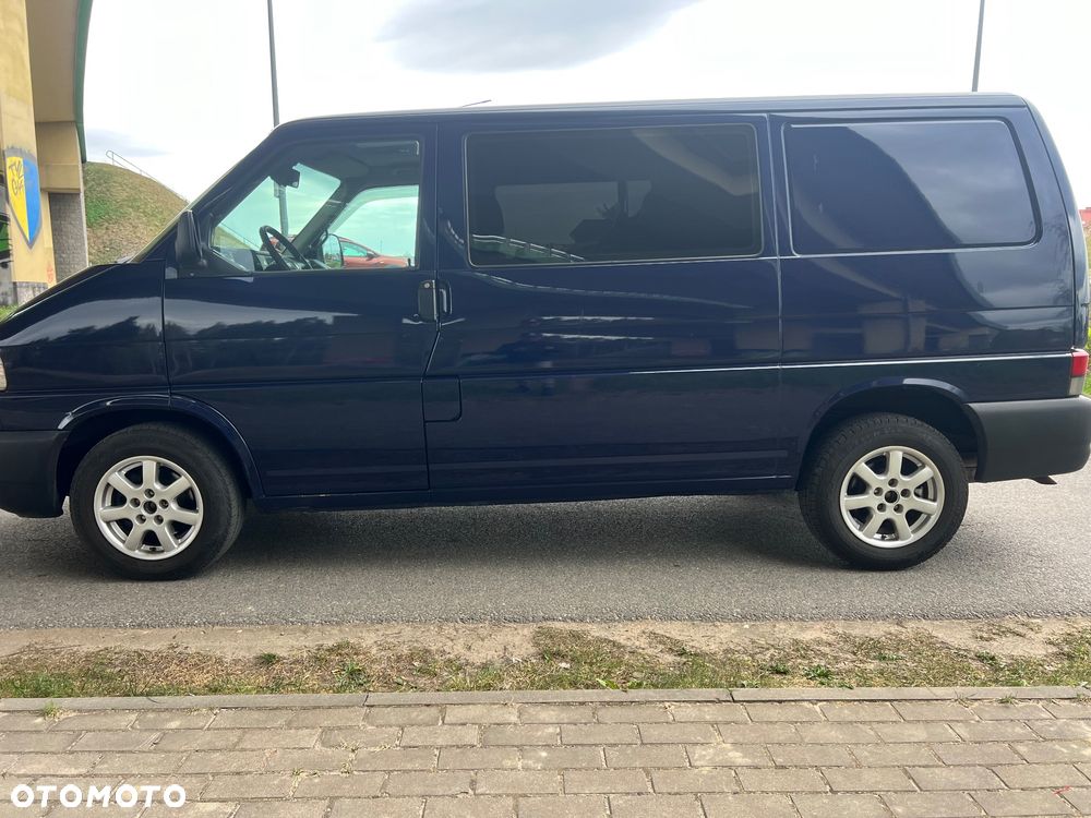 Volkswagen Transporter - 4