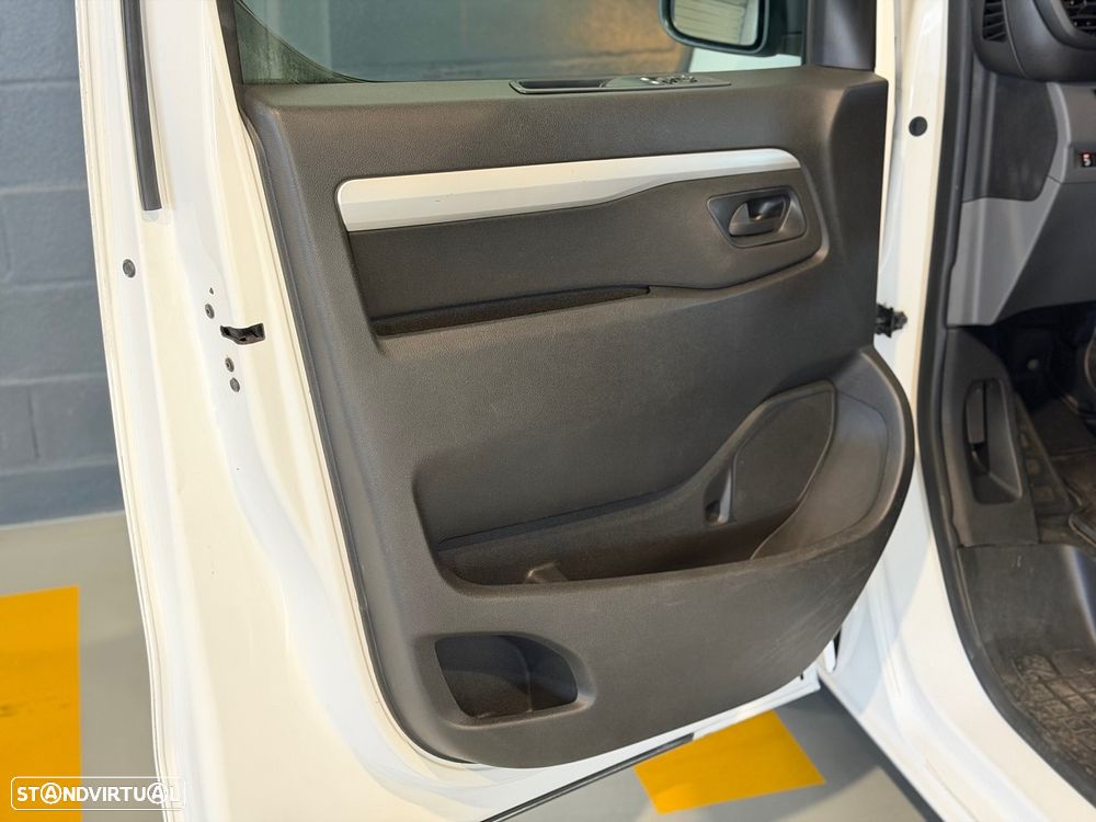 Peugeot Expert 1.5 BlueHDi 120HP 6L - 17