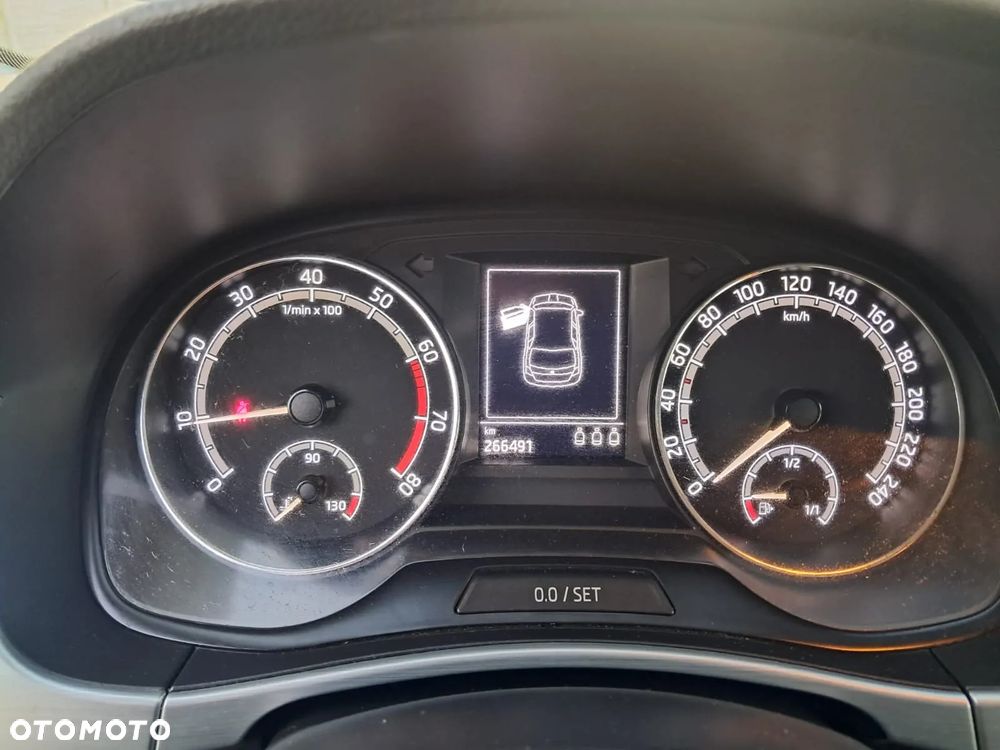 Skoda Fabia - 2