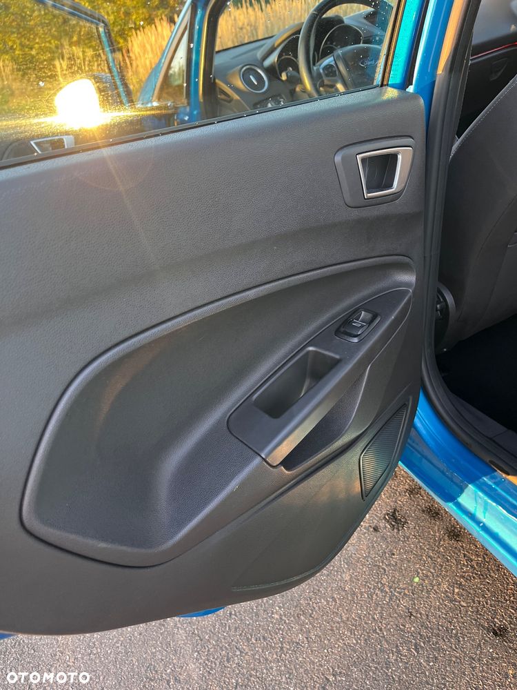 Ford Fiesta 1.0 EcoBoost SYNC Edition - 14