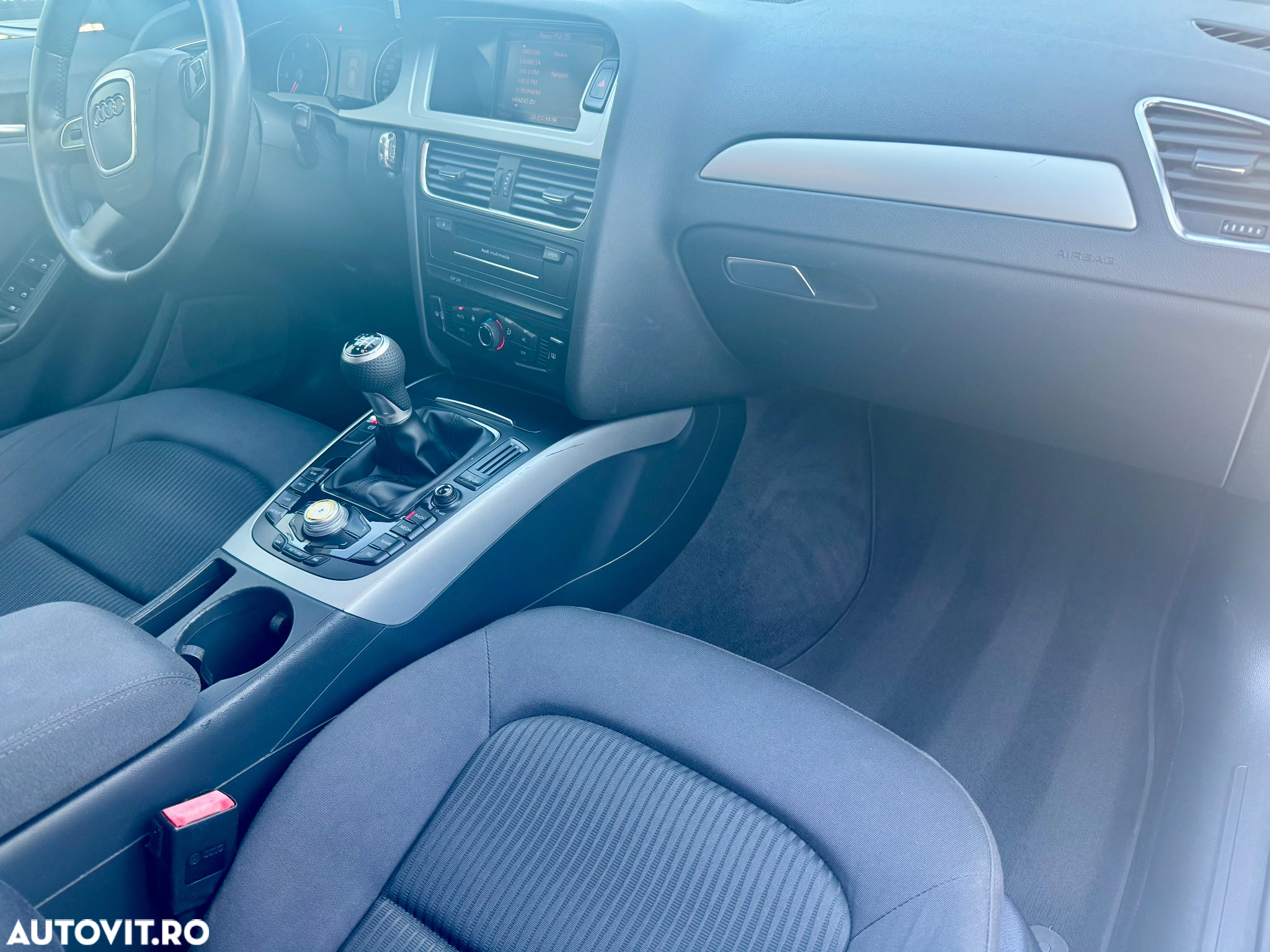 Audi A4 Avant 2.0 TDI 116g DPF Attraction - 5