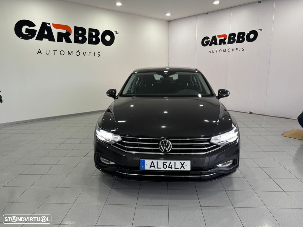 VW Passat 2.0 TDI Business DSG - 2