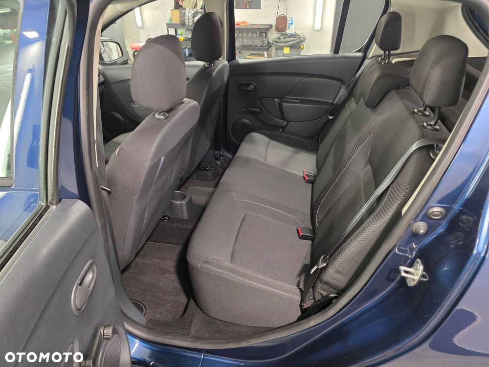Dacia Sandero 1.2 16V 75 Celebration - 36