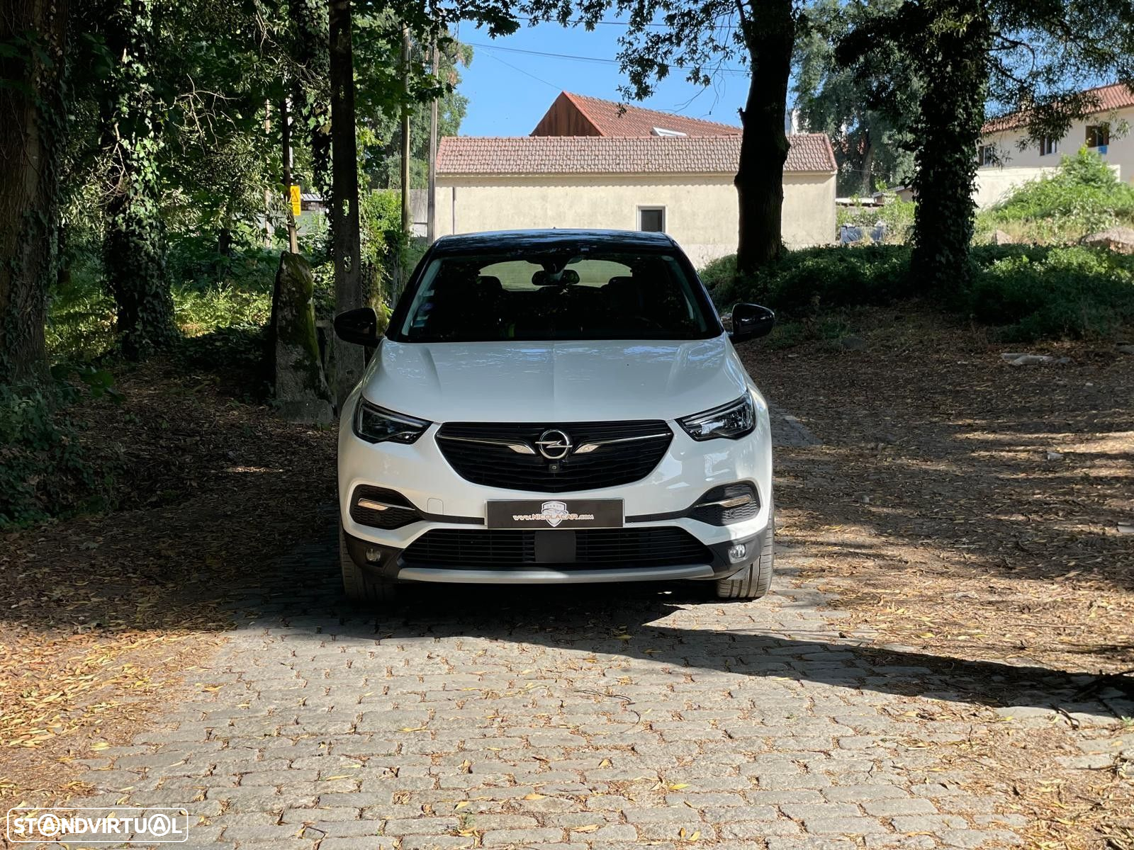 Opel Crossland X 1.2 T Innovation Aut. - 32