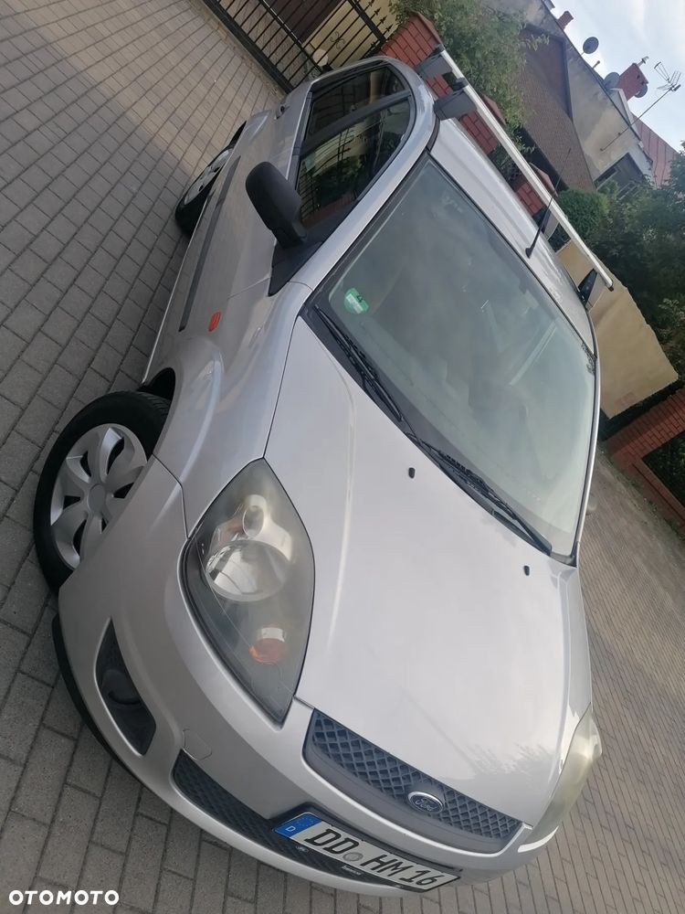 Ford Fiesta - 29