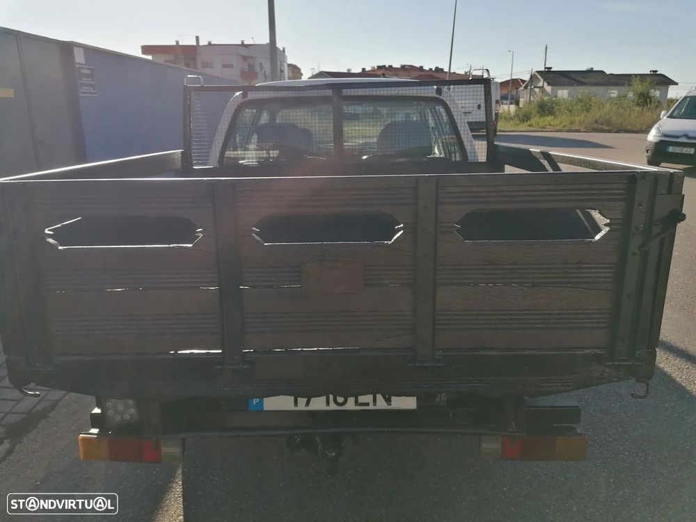 Mitsubishi L200 2,5Turbo - 4