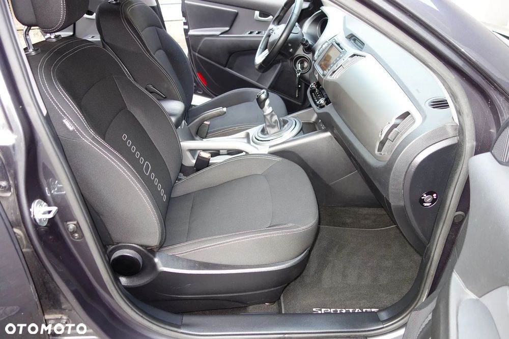 Kia Sportage 1.7 CRDI 2WD Attract - 28