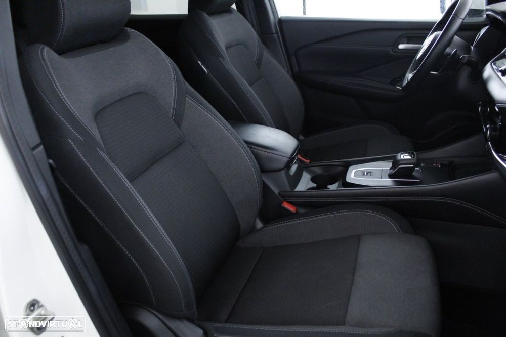 Nissan Qashqai 1.3 DIG-T N-Connecta LED Xtronic - 15