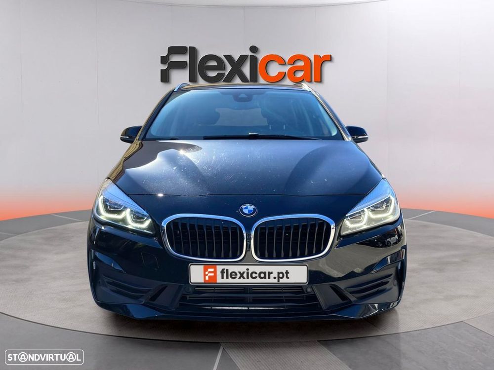 BMW 225xe Active Tourer - 2