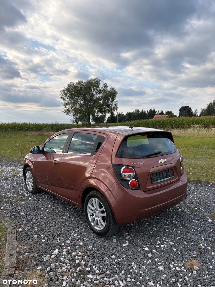 Chevrolet Aveo 1.6 LTZ - 3