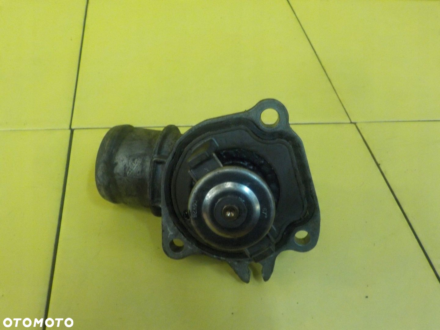 CHRYSLER 300C CHEROKEE 3.0 CRD 10r 218KM 642 obudowa termostatu A6422000315 - 2