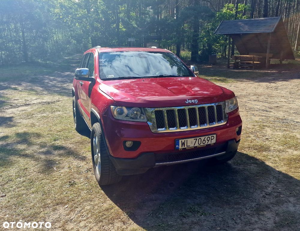 Jeep Grand Cherokee - 12