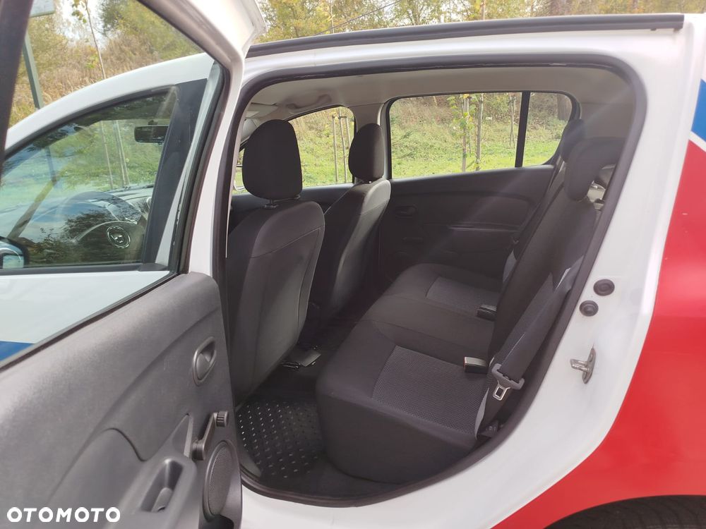 Dacia Sandero - 15