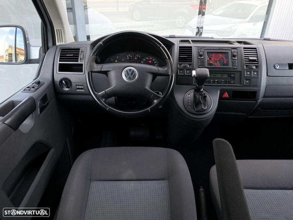 VW Caravelle - 4