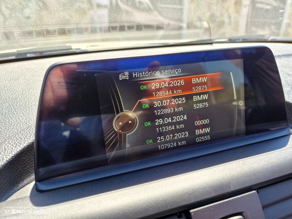 BMW 220 d Coupe Line Sport - 35