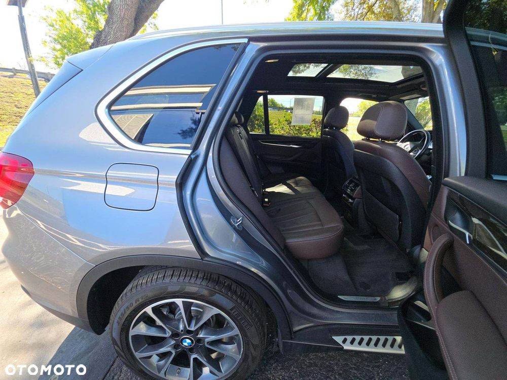 BMW X5 xDrive35i Edition Exclusive - 10