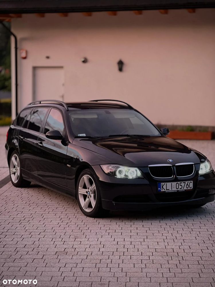 BMW Seria 3 - 1