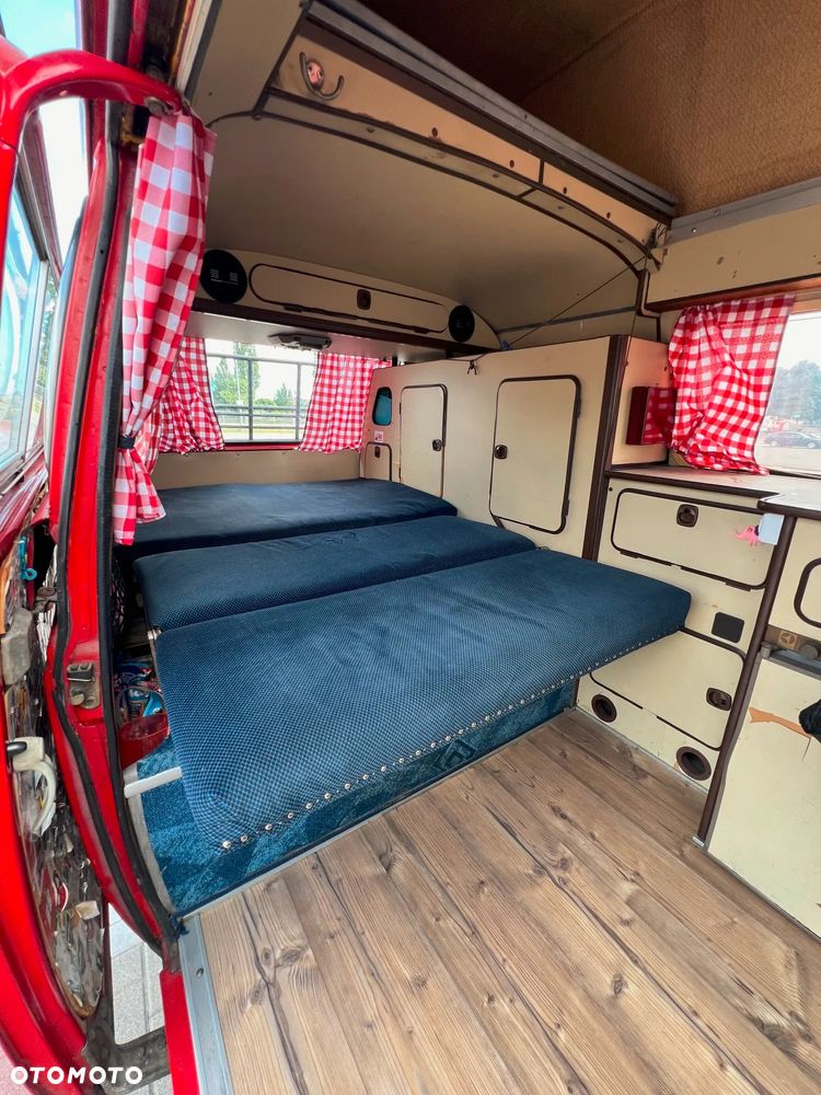 Volkswagen T3 kemping - 12