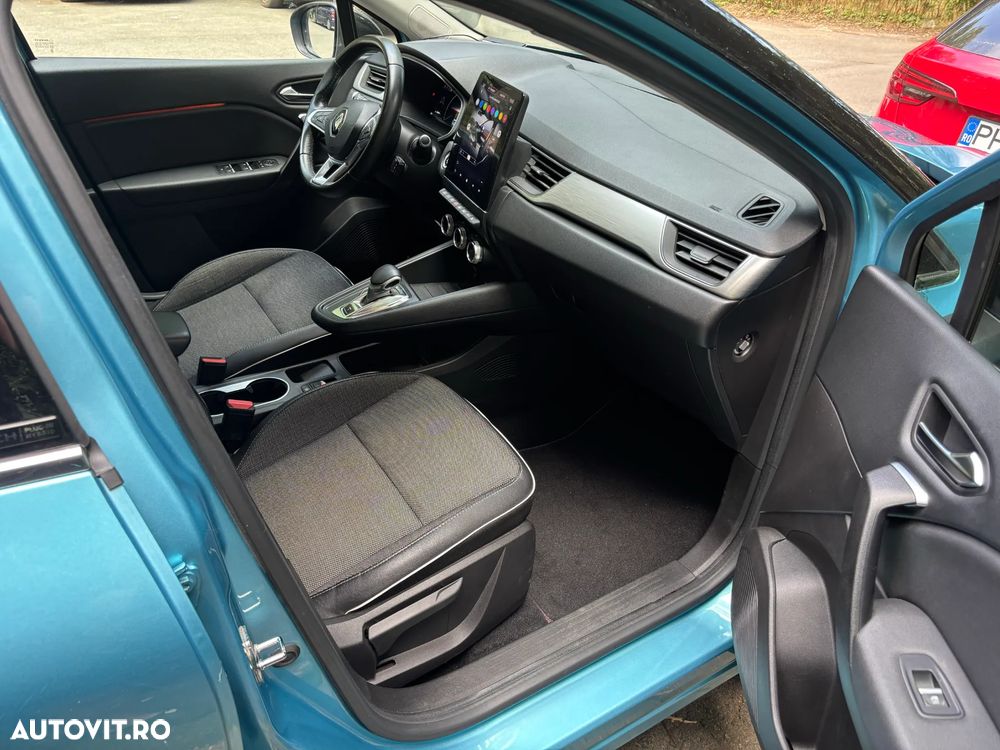 Renault Captur - 32