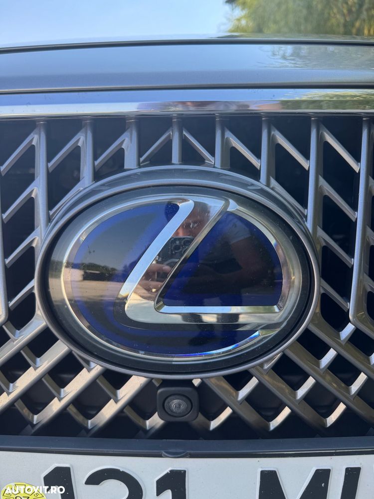Lexus Seria LS - 15