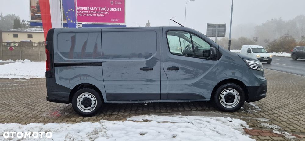 Renault TRAFIC - 2