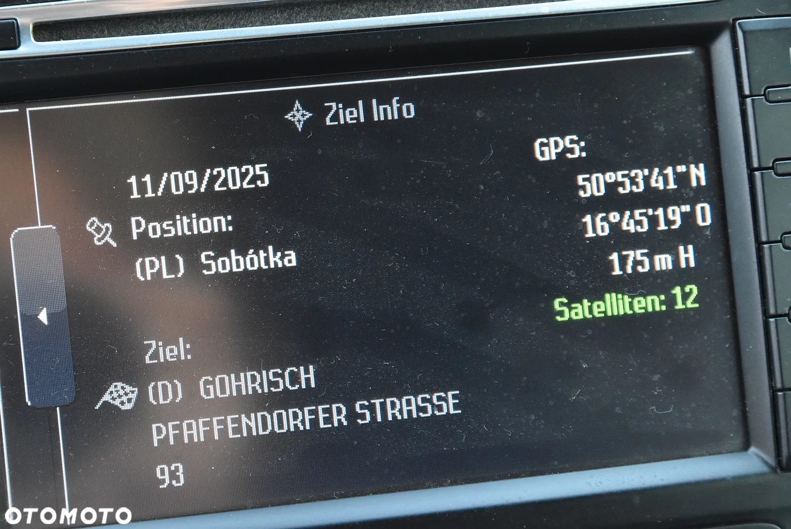 Ford Galaxy - 23
