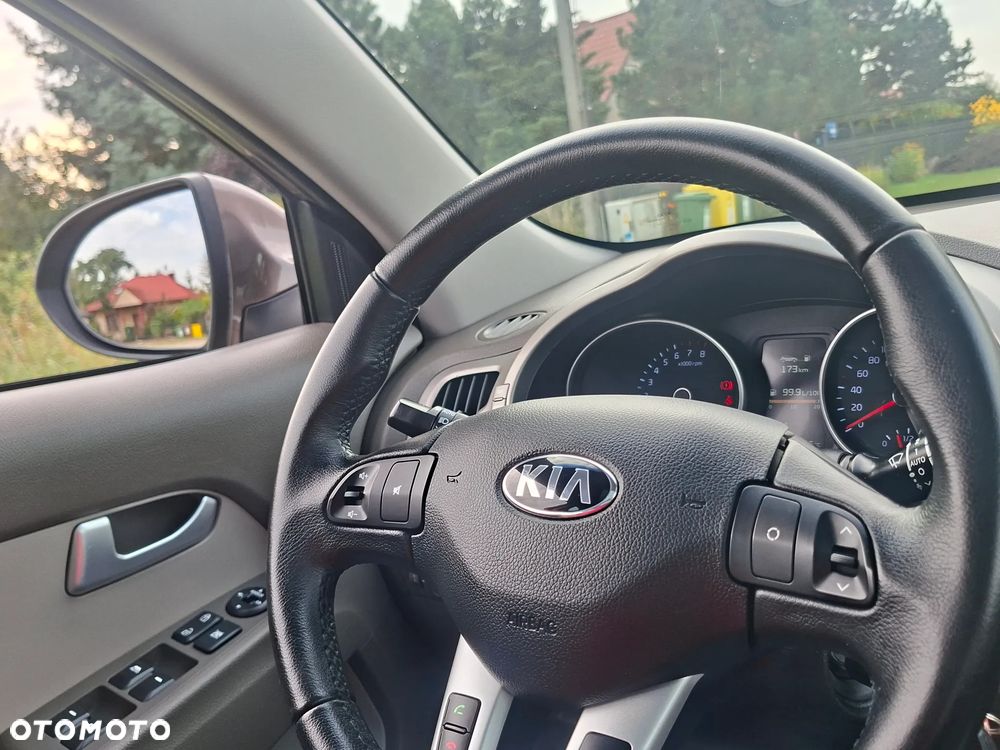 Kia Sportage - 13