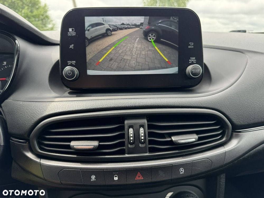 Fiat Tipo - 19