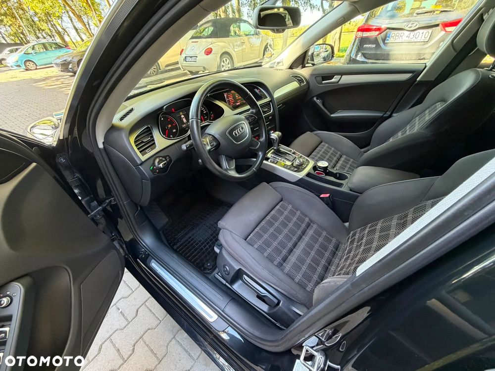 Audi A4 Avant - 31