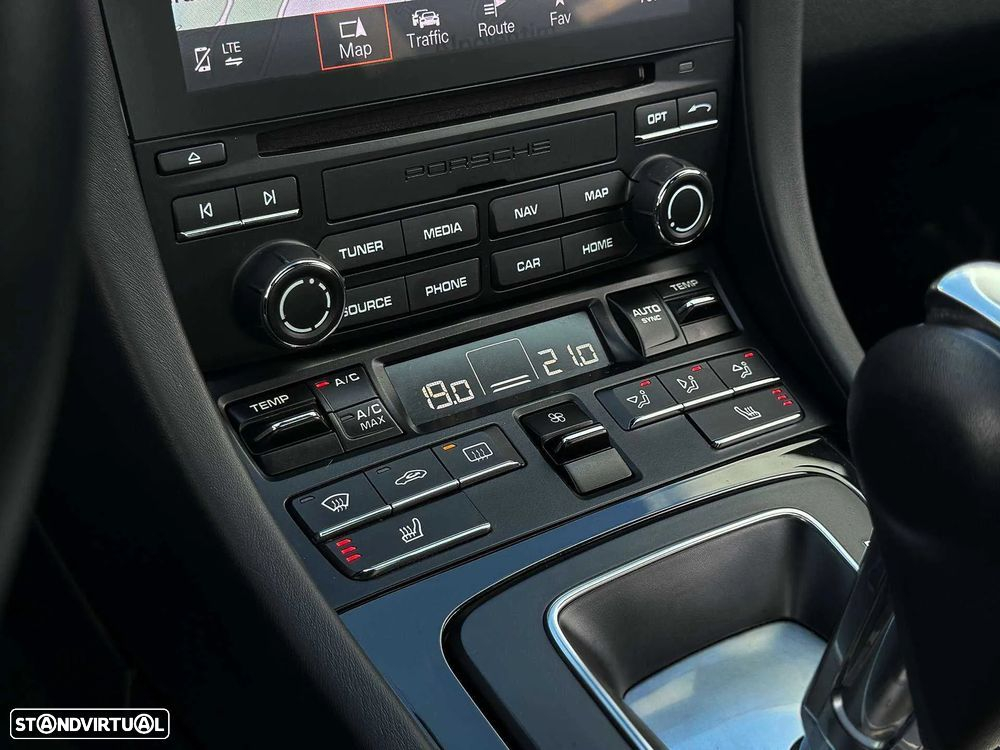 Porsche 911 (991) Carrera T PDK - 18