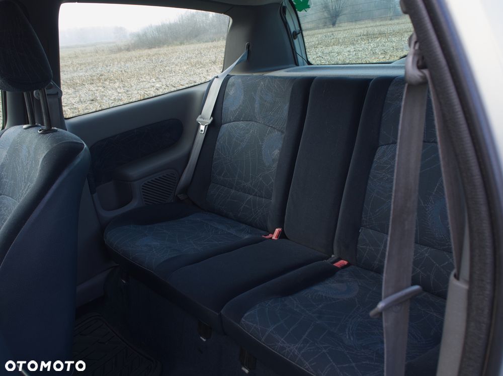 Renault Clio 1.4i RT - 6