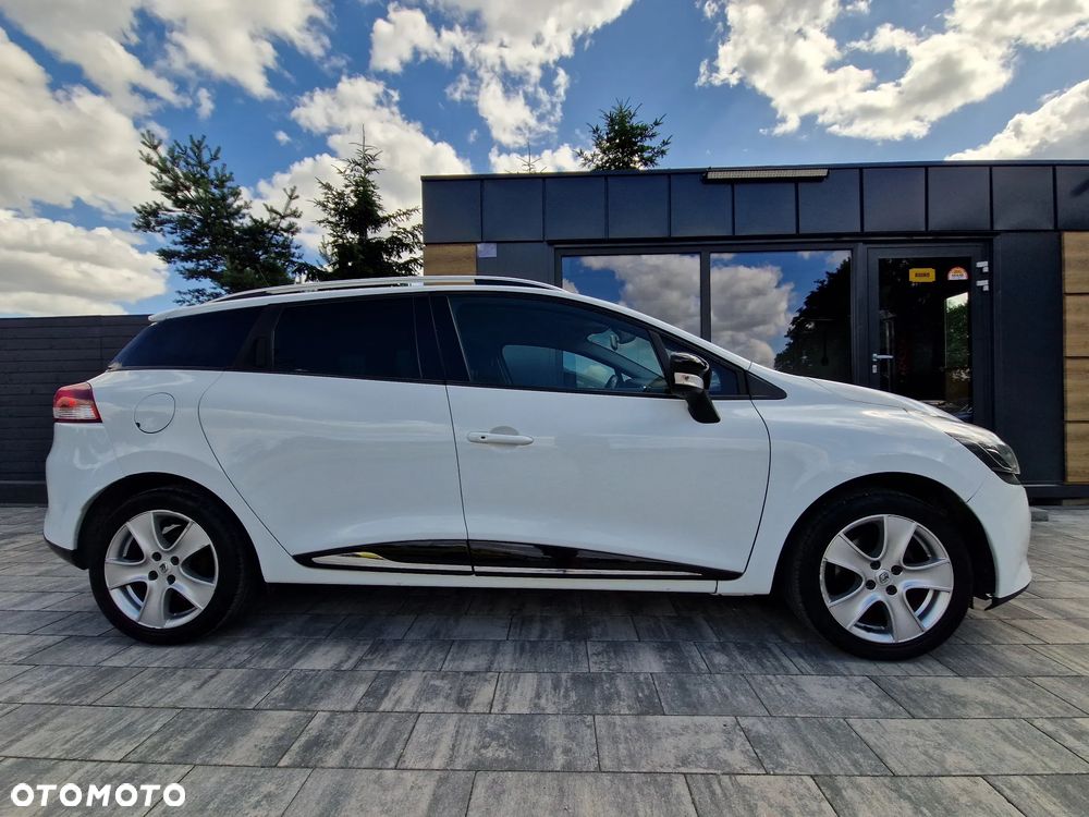 Renault Clio - 6