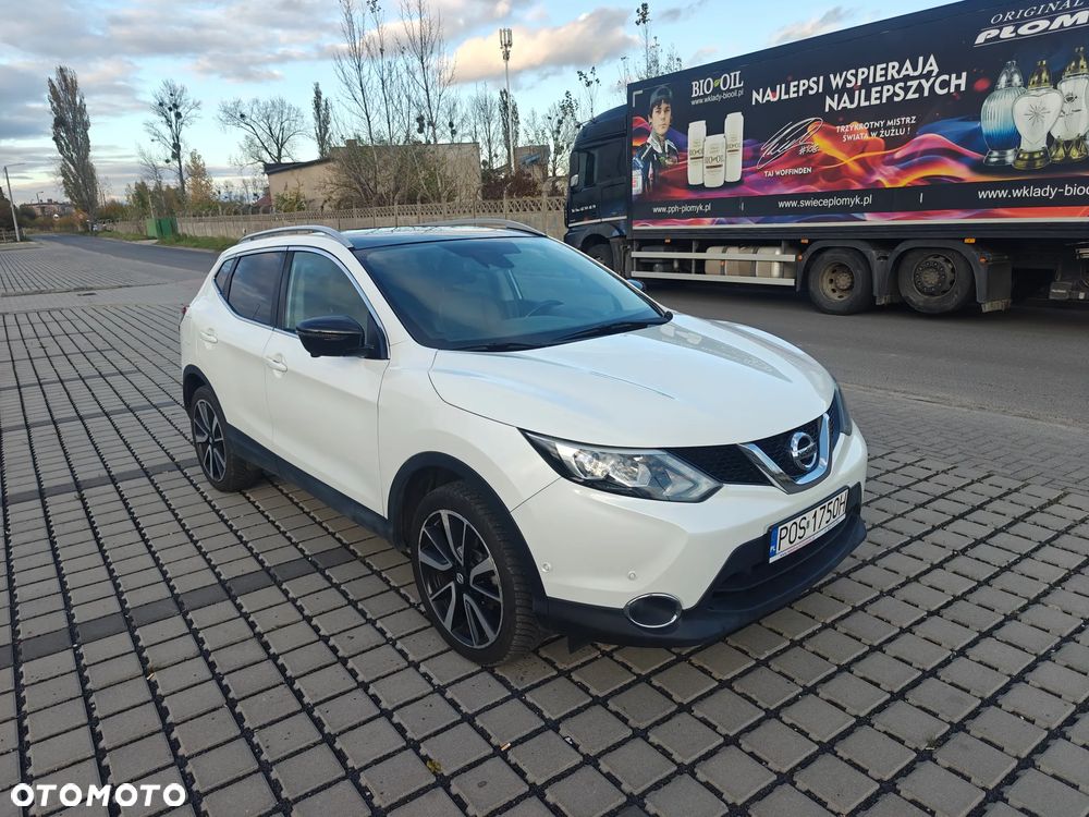 Nissan Qashqai 1.2 DIG-T Tekna - 1