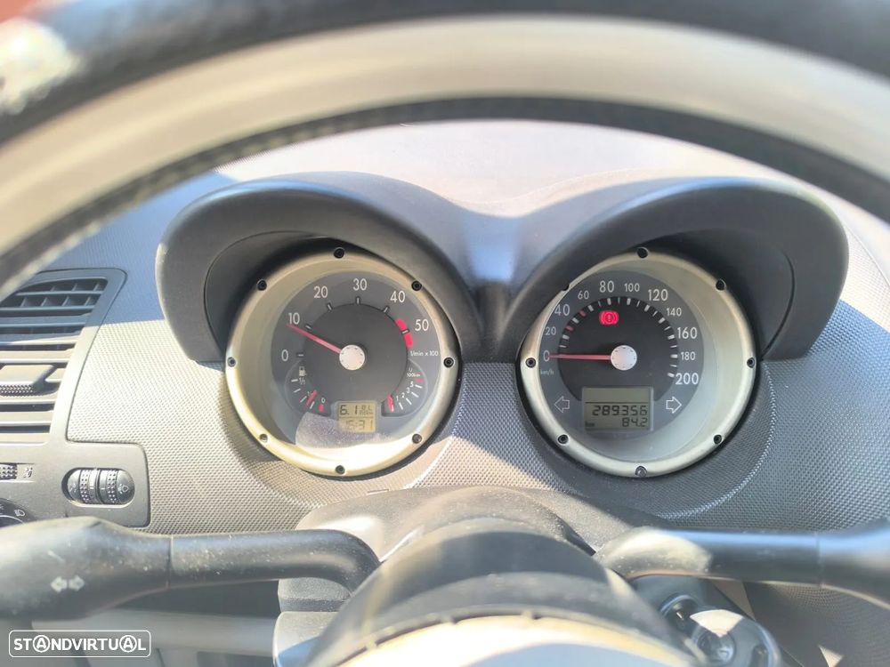 VW Lupo 1.2 TDi 3 Litros - 4