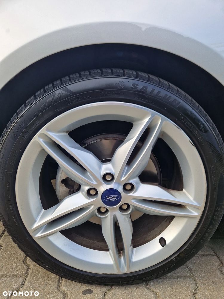 Ford Mondeo 2.0 TDCi Titanium PowerShift - 16