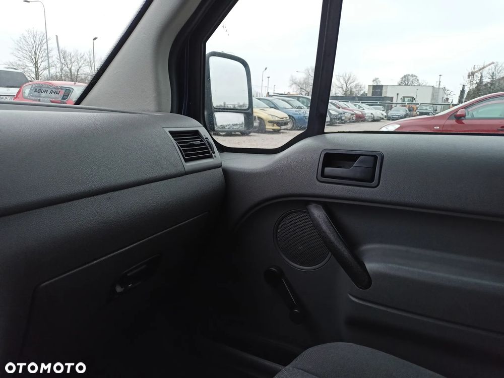 Ford Transit Connect 220 LWB VAN - 14