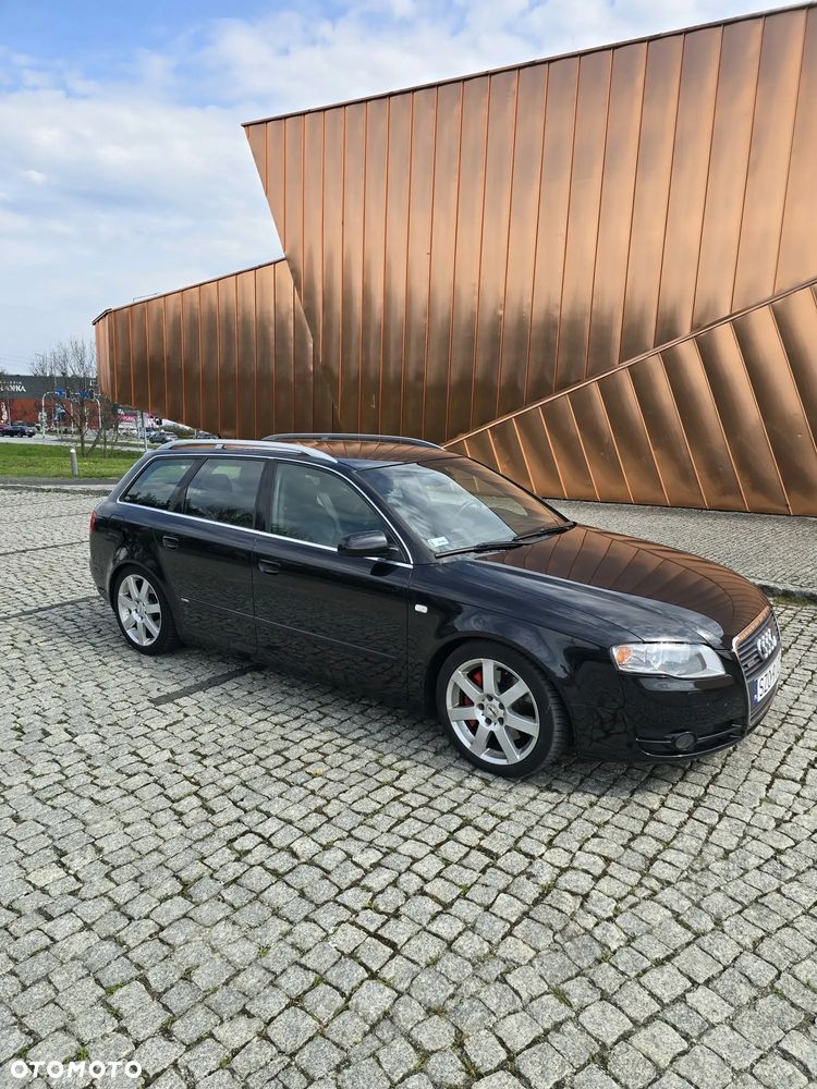 Audi A4 Avant - 1